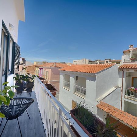 Cozy Guest House Downtown Olbia Exterior foto
