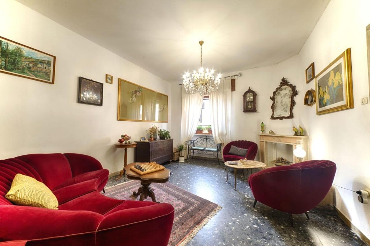 Cozy Guest House Downtown Olbia Exterior foto