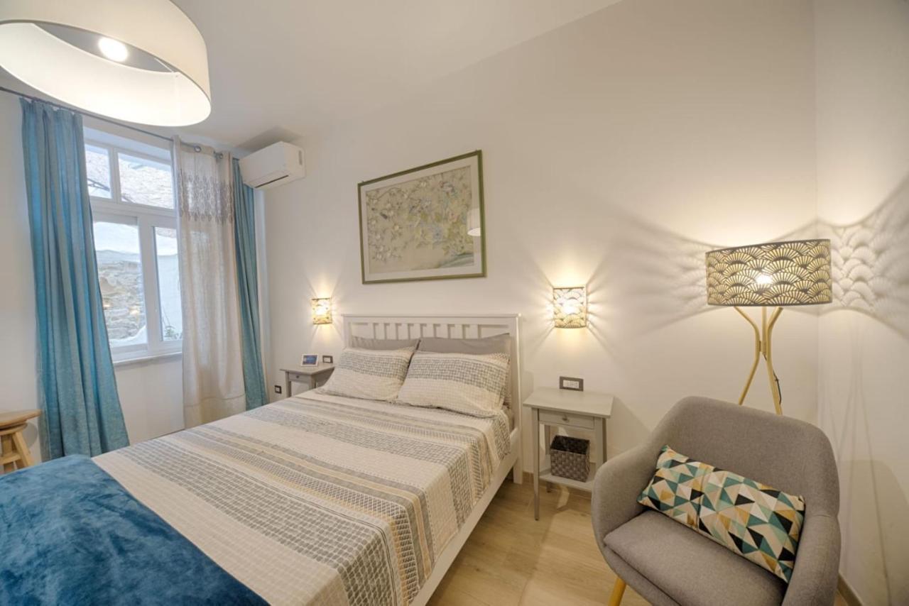 Cozy Guest House Downtown Olbia Exterior foto
