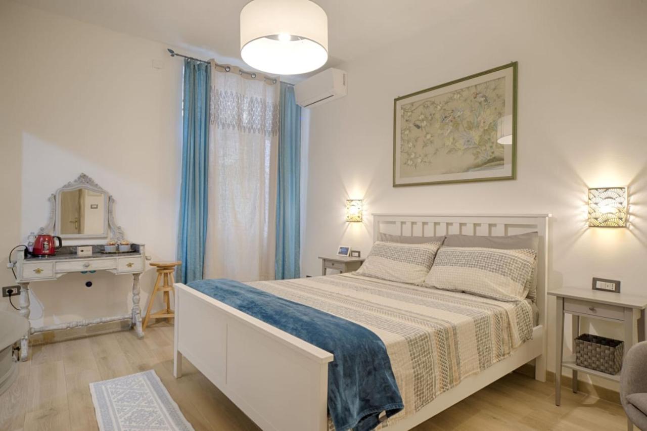 Cozy Guest House Downtown Olbia Exterior foto