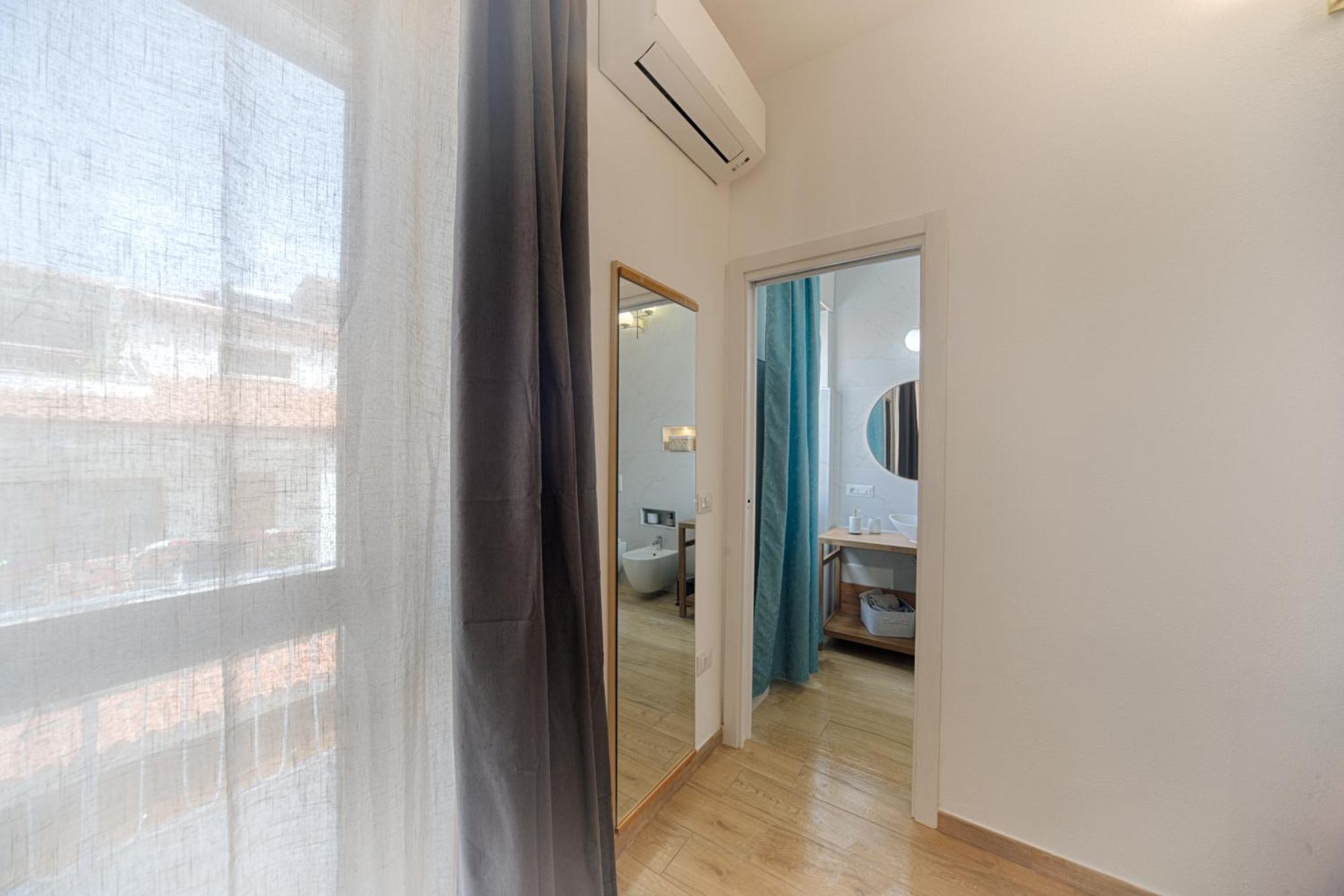 Cozy Guest House Downtown Olbia Exterior foto