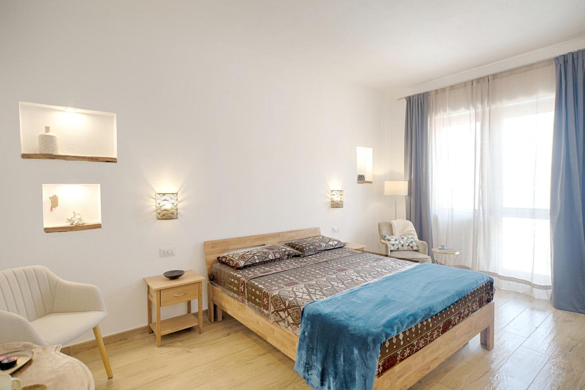 Cozy Guest House Downtown Olbia Exterior foto