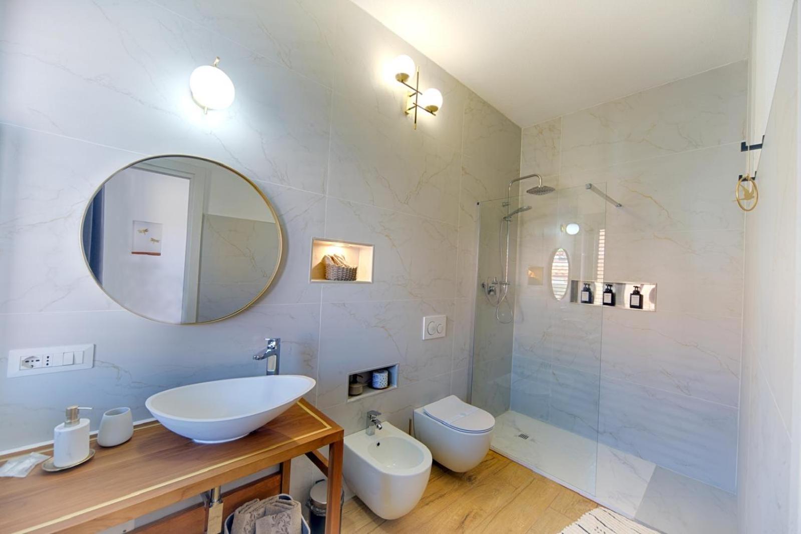 Cozy Guest House Downtown Olbia Exterior foto